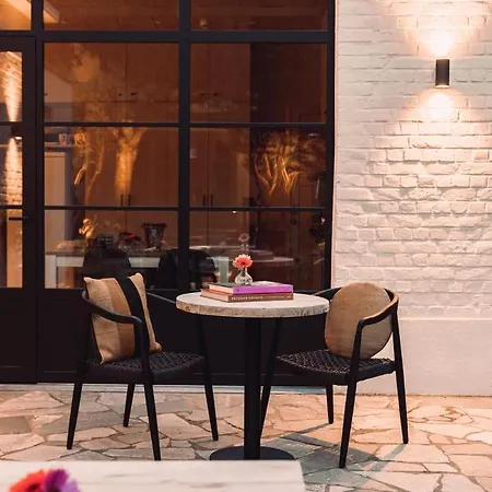 Raphaelles Boutique לינה וארוחת בוקר *